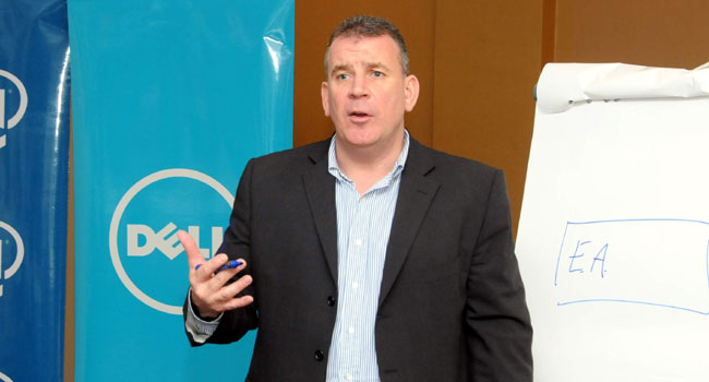 טוני ואנד, מנהל השיווק האזורי לפתרונות האחסון של דל, מספר על תוכנית דל לעידוד משווקי האחסון שלה