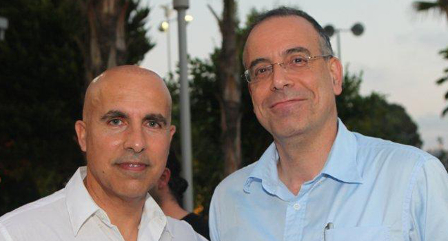 דורון יצחקי - CTO שירותי בריאות כללית, עם מוטי סימנטוב - מנהל הפיתוח העסקי של אינטל ישראל