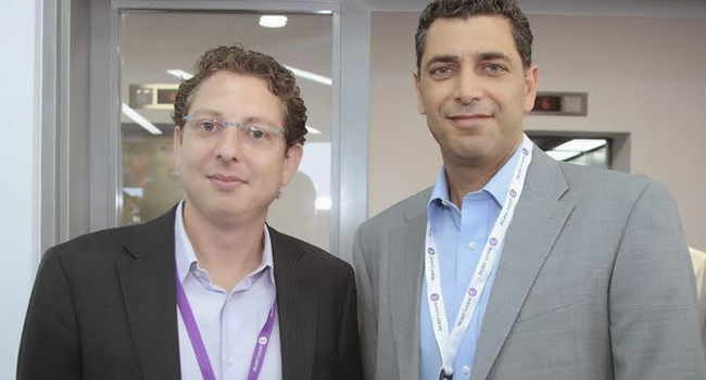 מימין: גיל גולן, מנכ"ל GM ישראל, ודור סקולר, סגן נשיא ומנהל פעילות CloudBand, אלקטל-לוסנט