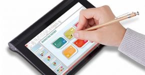 תחתמו כאן, כאן וכאן. Small Yoga Tablet, אילוסטרציה: לנובו