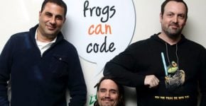 מייסדי JFrog. מימין: יואב לנדמן, סמנכ"ל טכנולוגיות; פרד סימון, ארכיטקט ראשי; ושלומי בן חיים, מנכ"ל