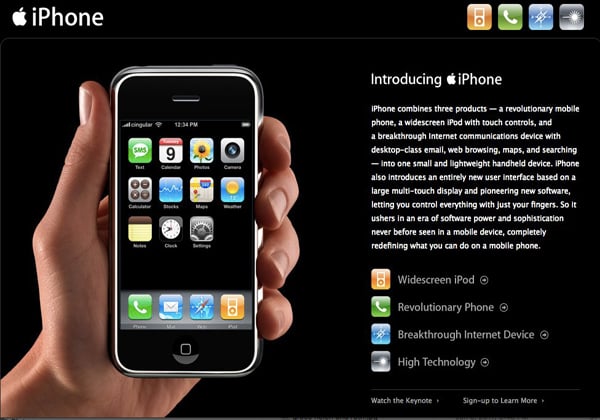 כך הציגה אפל את ה-iPhone הראשון באתר שלה