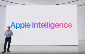 מכריז על Apple Intelligence: קרייג פדריג'י, סגן נשיא בכיר להנדסת תוכנה באפל.