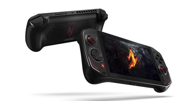 Acer Nitro Blaze 7 handheld gaming PC.