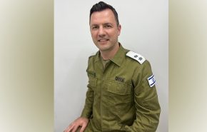 סגן אלוף אליק סטולר, ראש מחלקת מערכות מידע באט''ל.